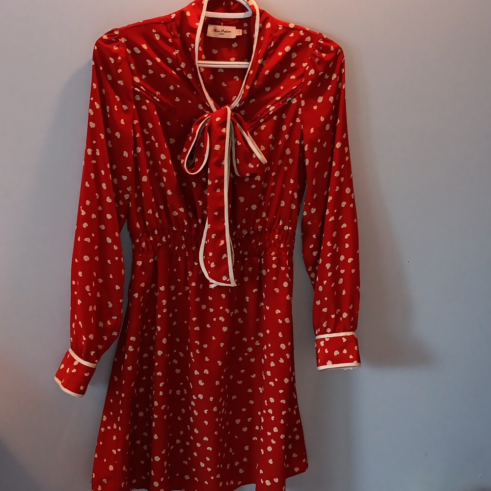 Miss Patina London pussybow heart print silk dress